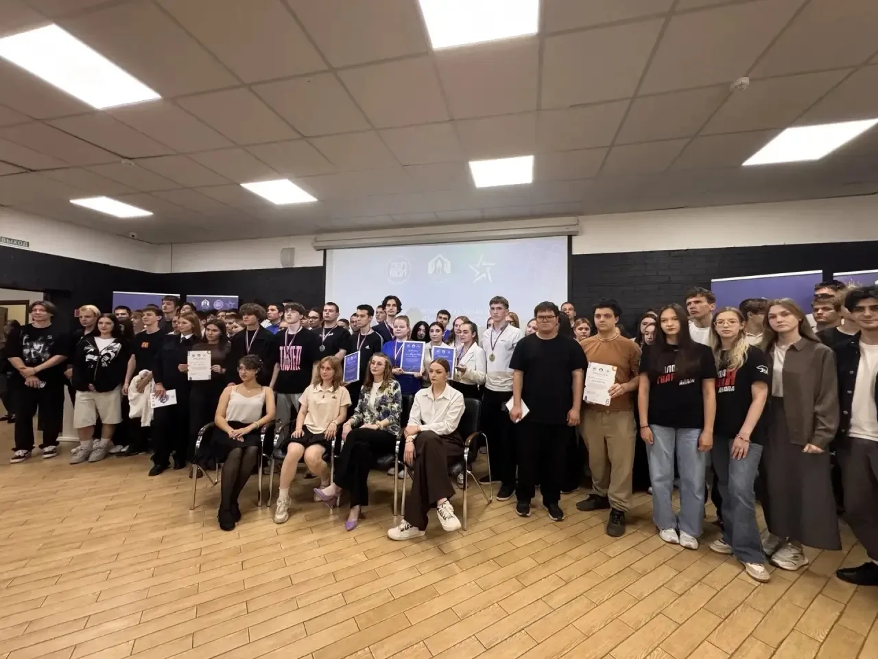 🏆 Сегодня студенты и сотрудники Анапского индустриального техникума приняли участие в зональной инте
