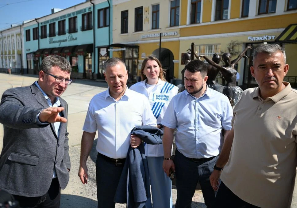 Осмотрел ход работ по созданию пешеходного центра в исторической части Ярославля. Это масштабный про