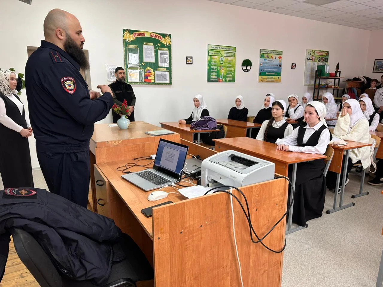 С целью профилактики преступности в молодежной среде, а также других правонарушений в ш...