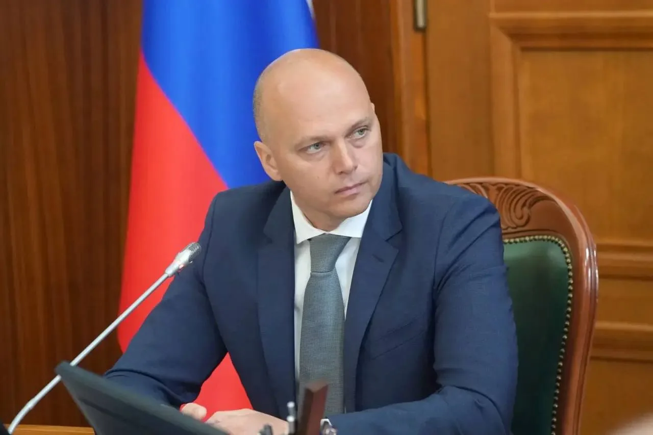 Алексей Беспрозванных выступил за полный запрет вейпов и электронных сигарет на территории региона


