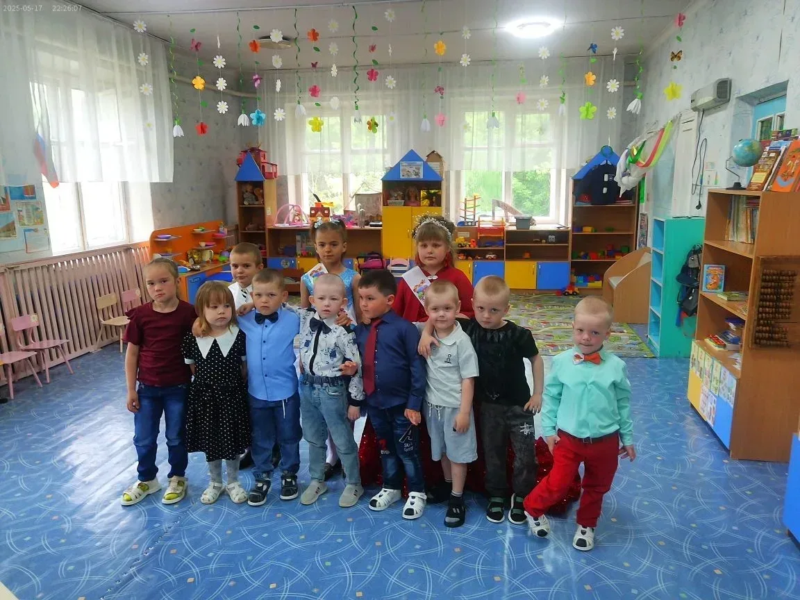 В Рожне-Логовском  детском саду прошёл самый долгожданный и волнительный праздник – вып...