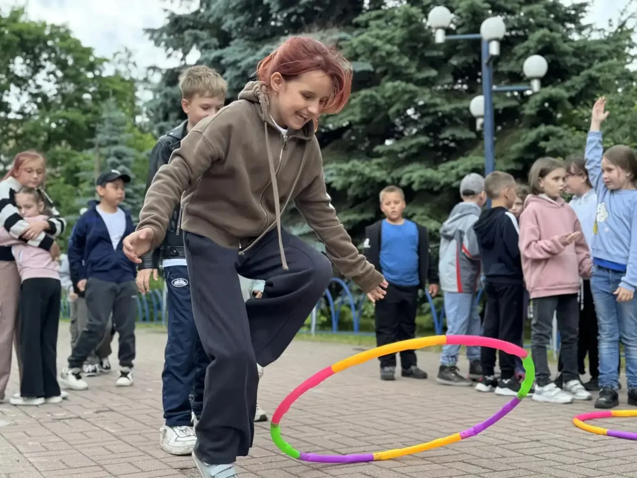 🔥 В «Красковском культурном центре» прошла игровая программа для детей «Поделись улыбкою своей».

В