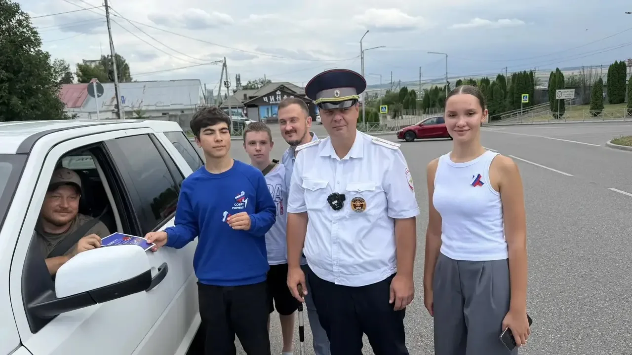 В Ессентуках в рамках профилактических мероприятий «Драйв безопасности» и «Пропусти пеш...