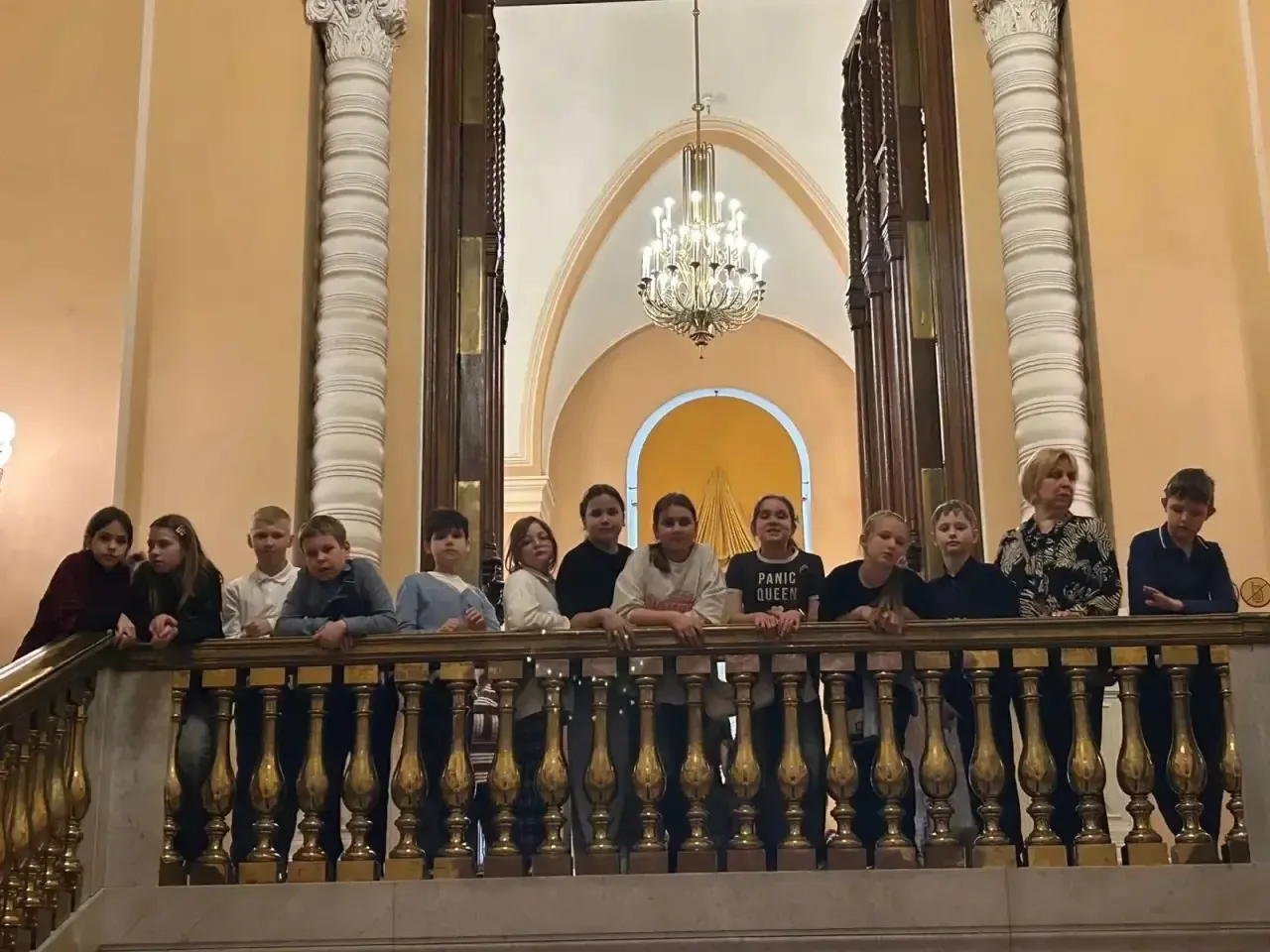 Оружейная палата 🎖️  👣 Вчера ученики 4 класса «Б» вместе с классным руководителем Светланой Борисовн
