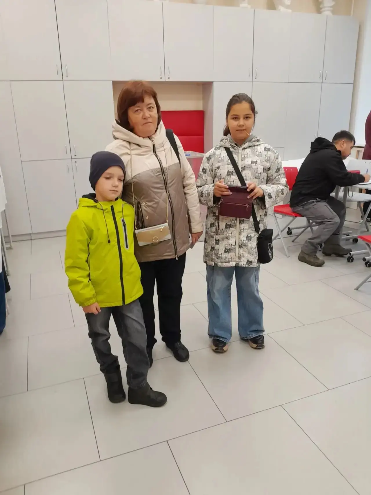 🗳️ Избирательные участки в Рахьинском городском поселении готовы к приёму граждан. С с...
