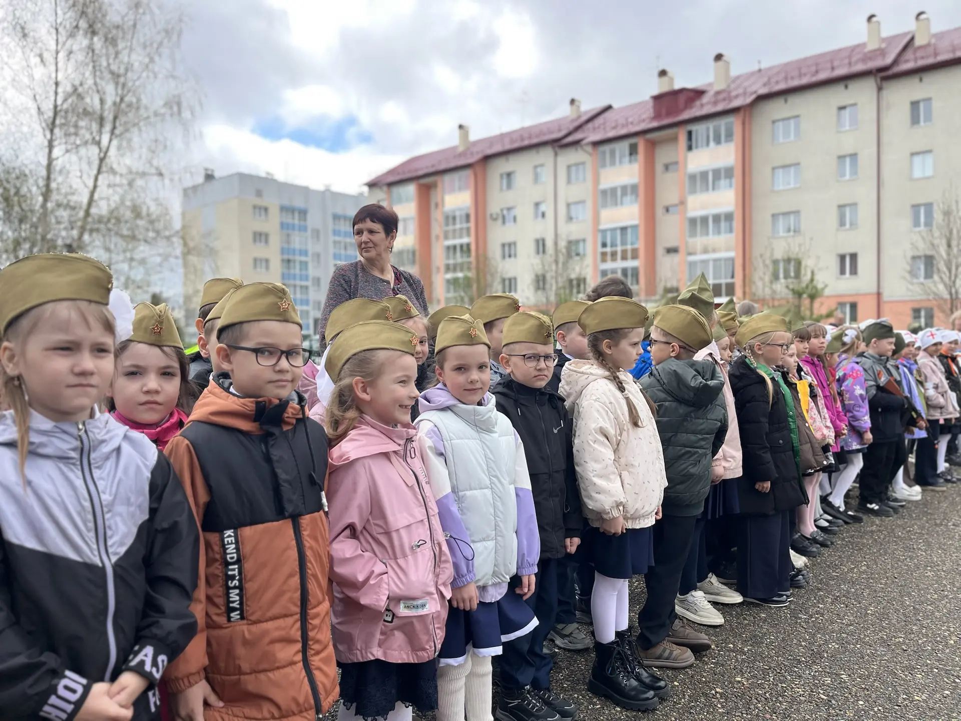 Сегодня в нашей школе прошёл яркий фестиваль военно-патриотической песни «Песни Великой...