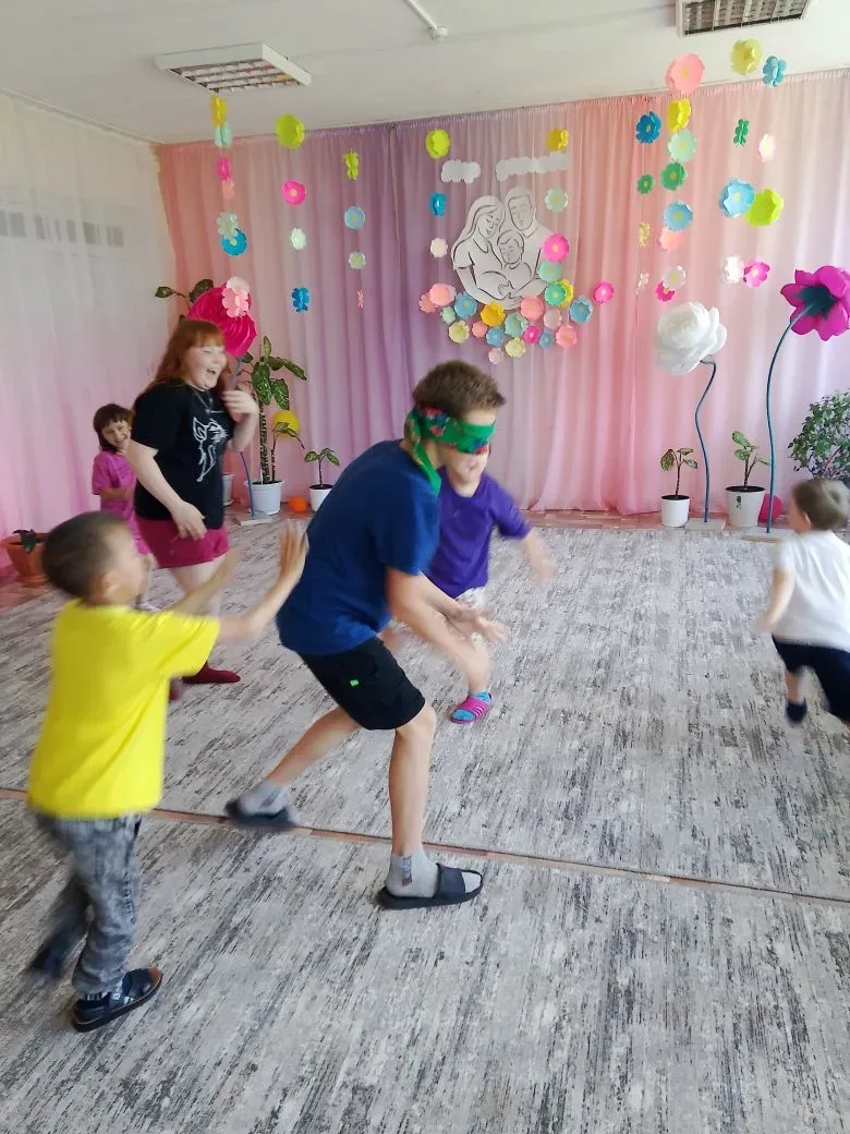 🧗‍♂️🚶‍♂️🏃‍♂️ Весёлые подвижные игры для детей — залог здоровья и хорошего настроения! 🎉

Вчера м
