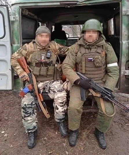 Скажи, вожатый, кто такие пионеры?