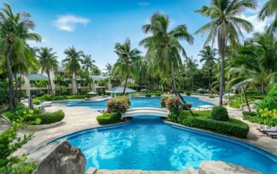 О. Хайнань — Супер цена 🔥🔥🔥
Palm Beach Resort & Spa 4*

📍 Бухта Санья Бэй, западная часть — тихо