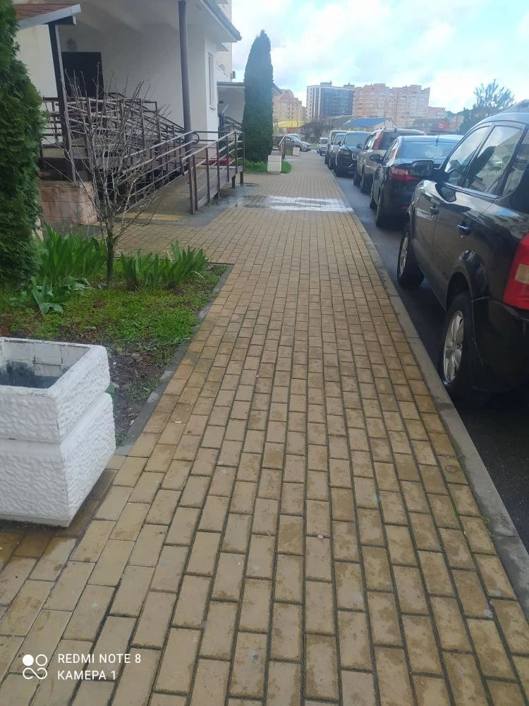 🌷 Уважаемые жители наших  домов по адресу : шоссе  Супсехское ✨  Напоминаем, что уборка территории п