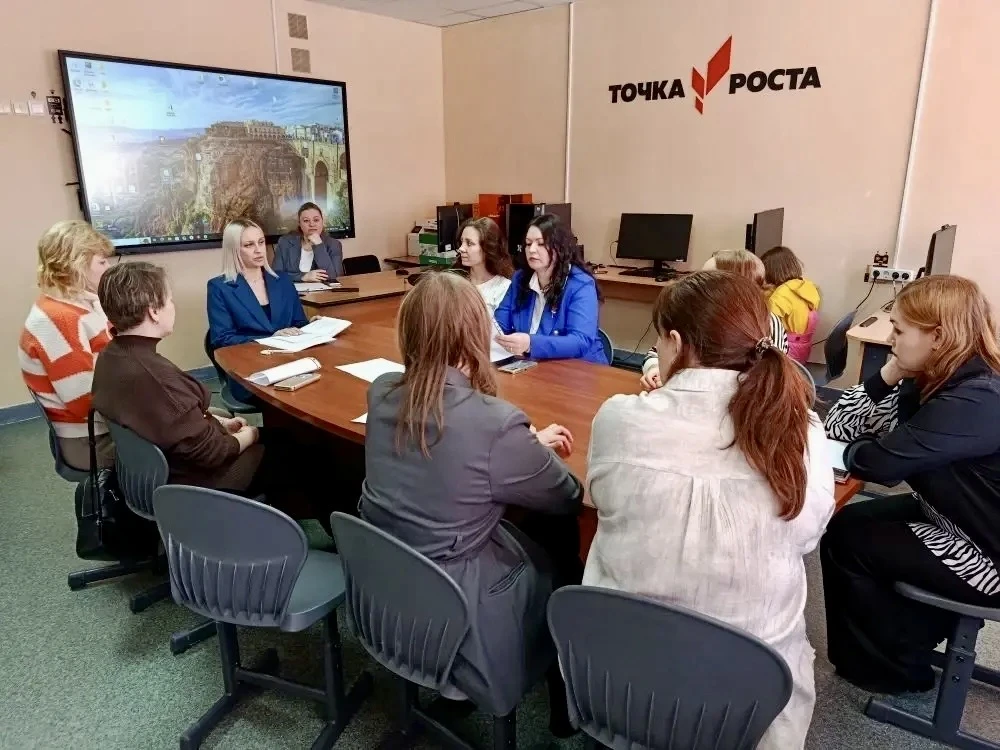 19 марта в рамках проекта «На встречу друг другу» на базе нашей школы прошёл круглый ст...