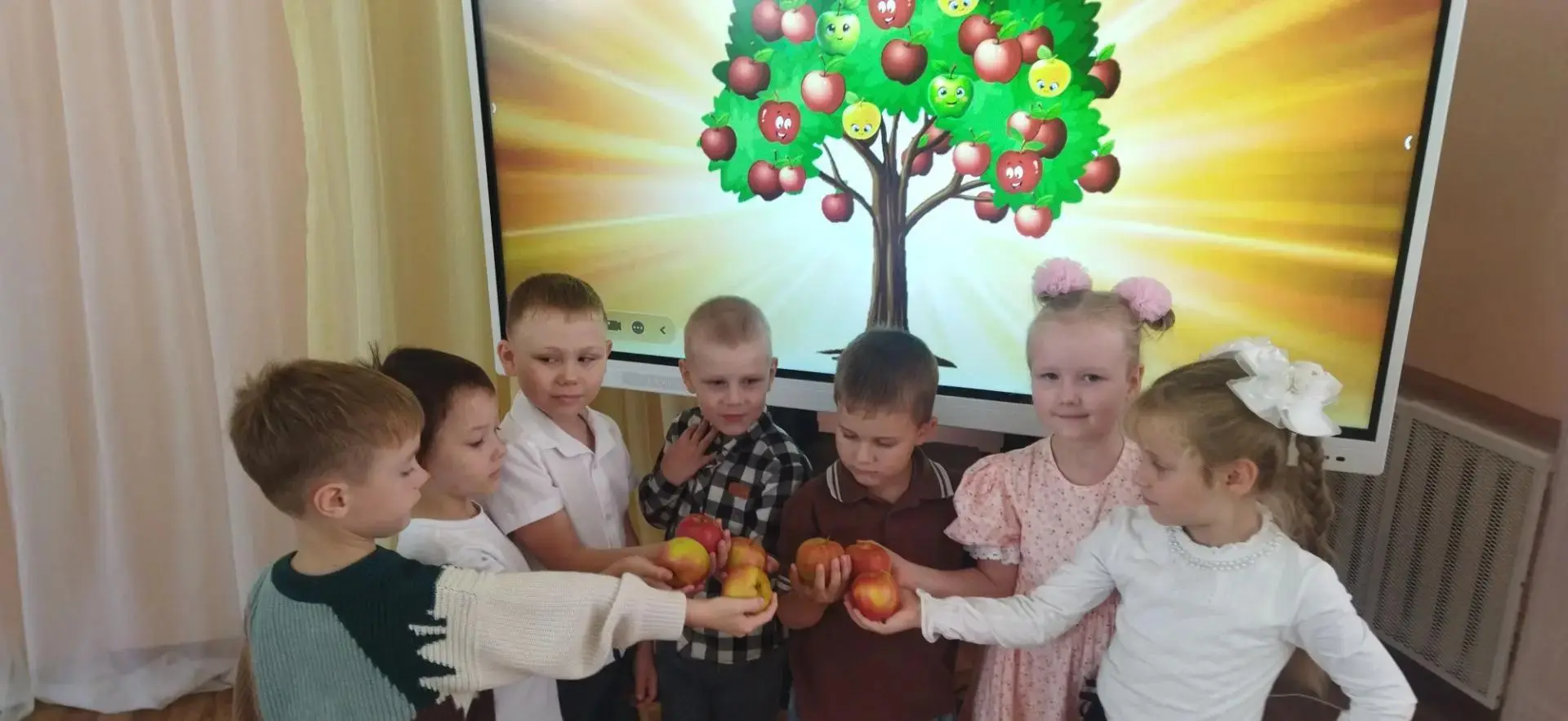 В Страну Знаний — с улыбкой и чудесами! 🎓