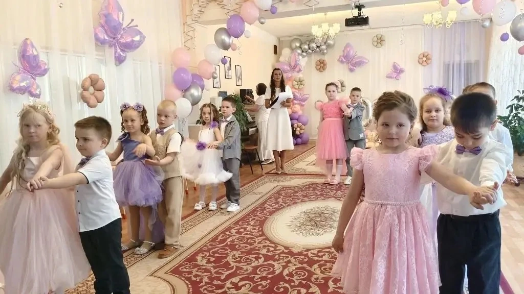 Выпускной бал в детском саду — это самый трогательный, самый незабываемый из всех празд...