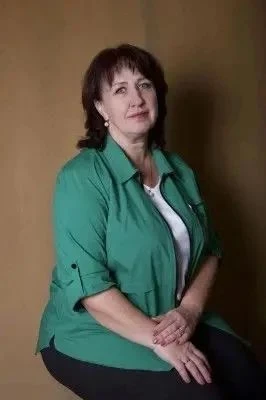 В этом году мы провожаем на пенсию и на заслуженный отдых педагога с большим стажем раб...
