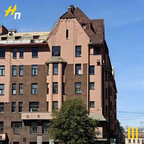 👍 Началась реставрация Дома Капустина из «Питер FM»