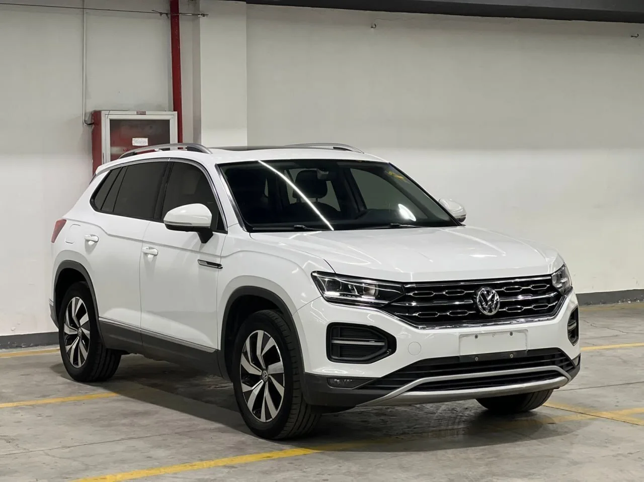 🚗 VW TAYRON LUXURY 2022 ИЗ КИТАЯ

⚙️ 1.4 TSI / 150 л.с.
📅 Выпуск: 11.2021
🎮 Пробег: 82 872 км
🔄 