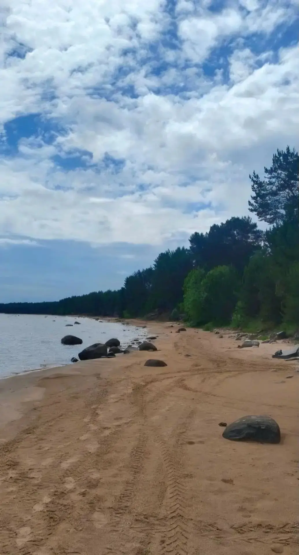 Лето продолжается и вместе с ним Всероссийская акция «Вода России»!
 
💦 Карелия ежегодно присоединя