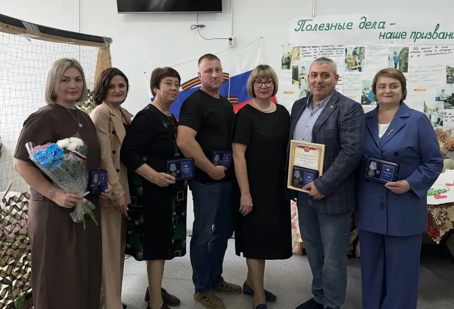 🎖️ «Потому что нам нужна Победа» — сотрудники больницы района им. Лазо награждены медалью «За помощ