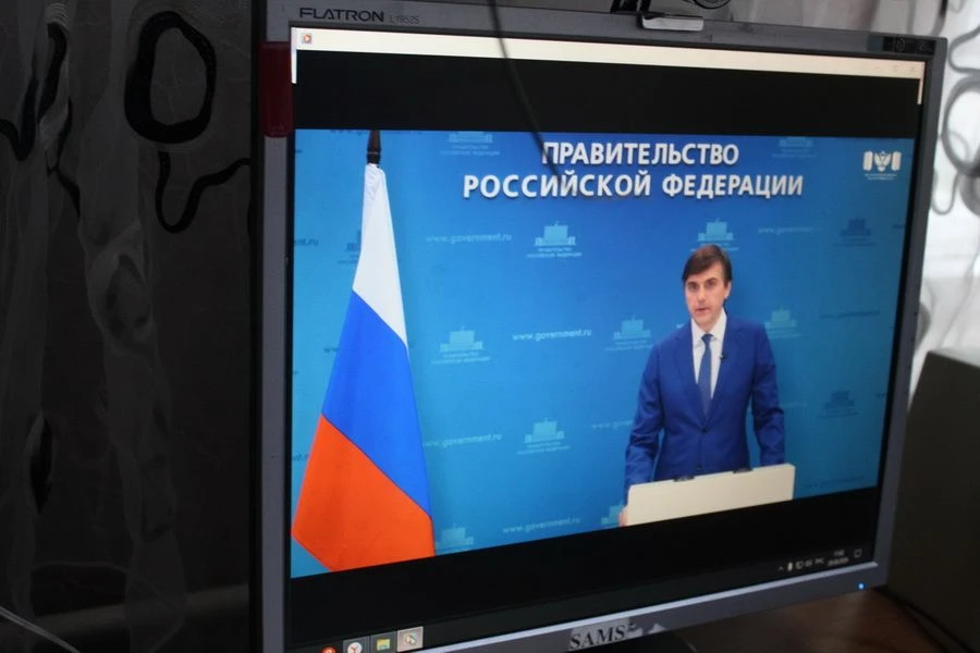 👆 Сегодня, 28 августа, в управлении образования администрации Хомутовского района в ди...