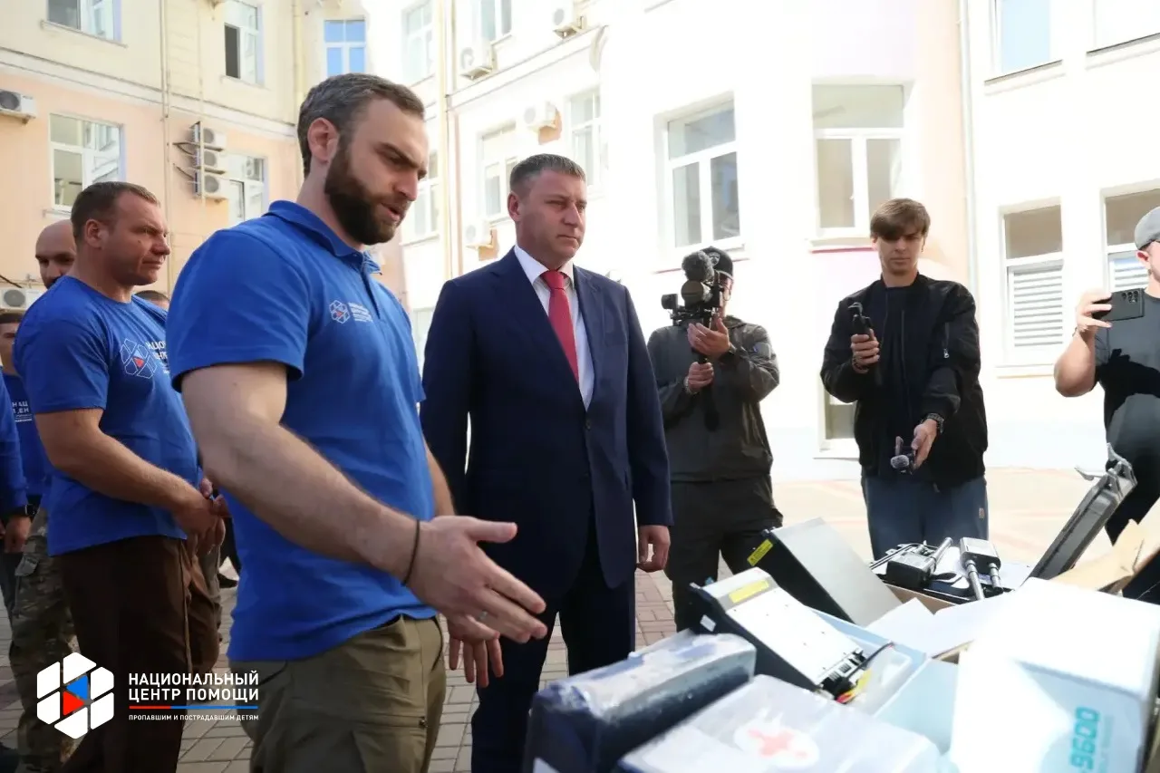 Национальный центр передал автомобили и технику эвакуационной группе в составе «БАРС-Бе...
