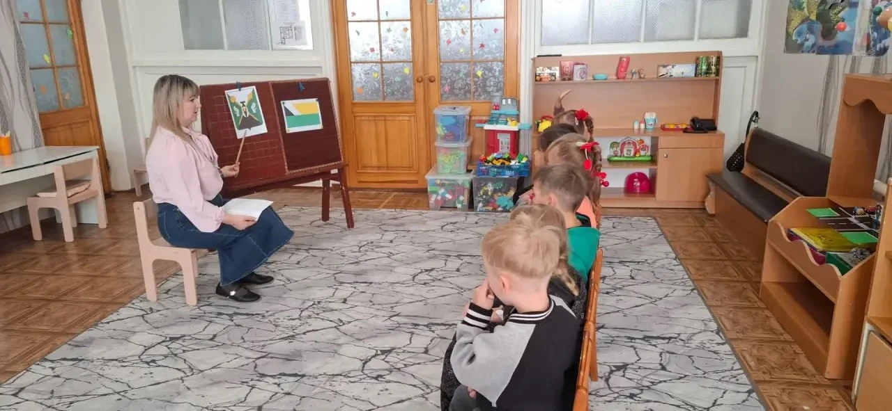 🎉 В логопедической группе прошла важная и интересная беседа! 🎉