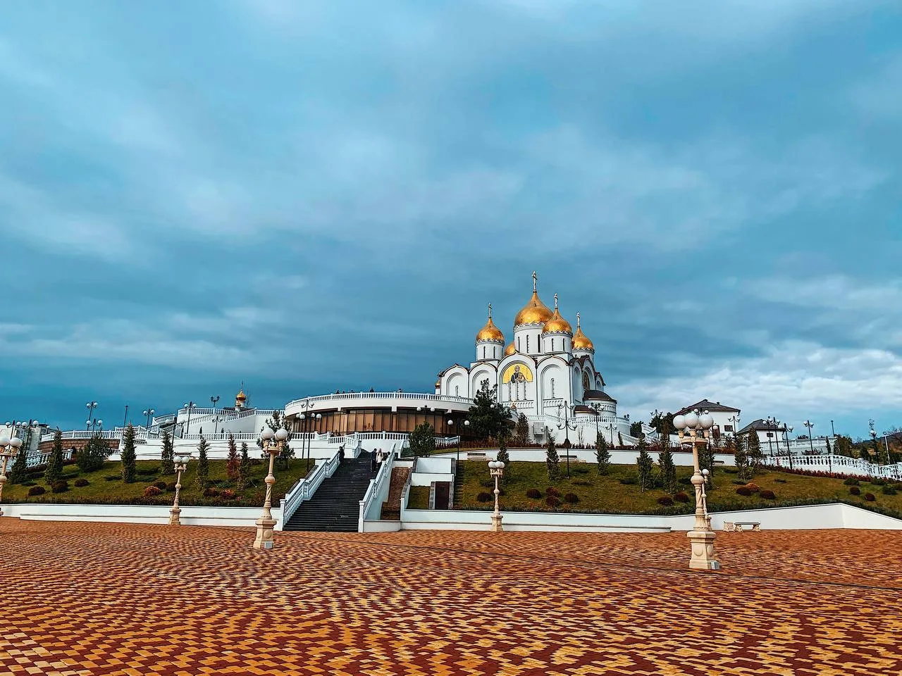 🏛 Собор Андрея Первозванного — один из заметных храмов Геленджика