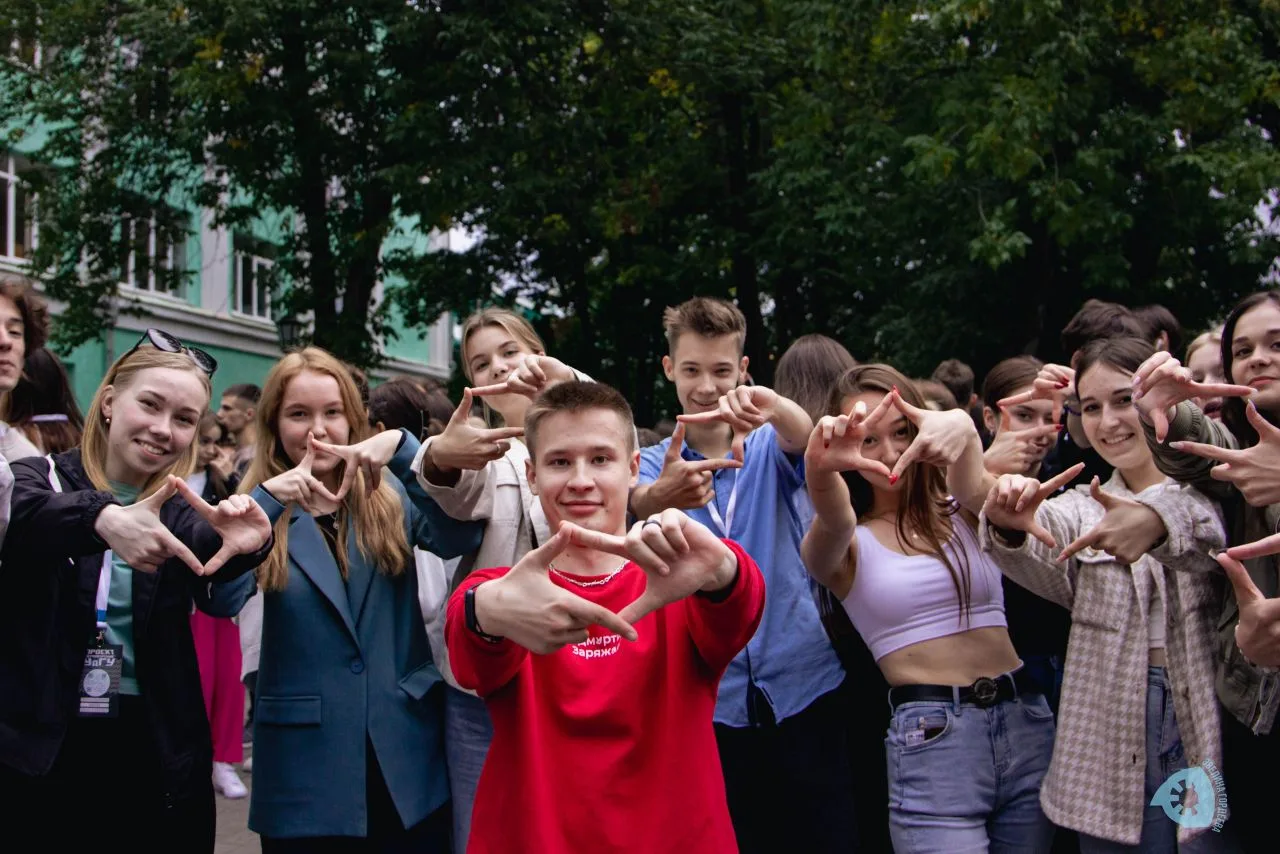 Вечеринка в УдГУ – это не всегда про танцы, но всегда про эмоции!   Какой бы не была программа – сти