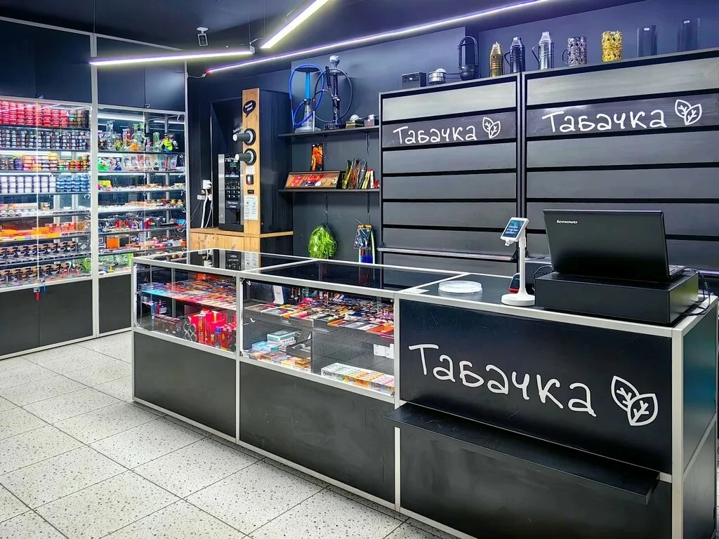 Требуется продавец-консультант в продуктовый магазин  по адресу ул.Пожарского 14 
График 2/2  с 08:0