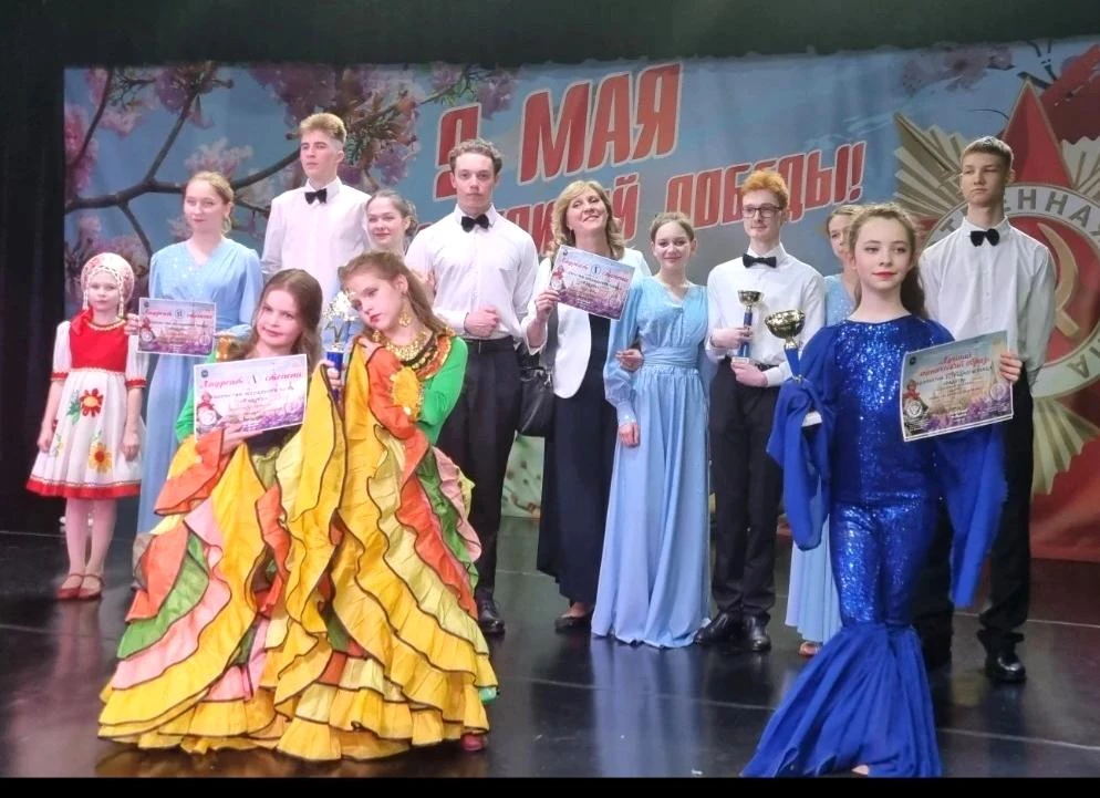 «Танцуй так, как велит твоё сердце, и сцена отзовётся»  💃🕺 Огата Юки  Дорогие друзья! 🤗  Врываемся в