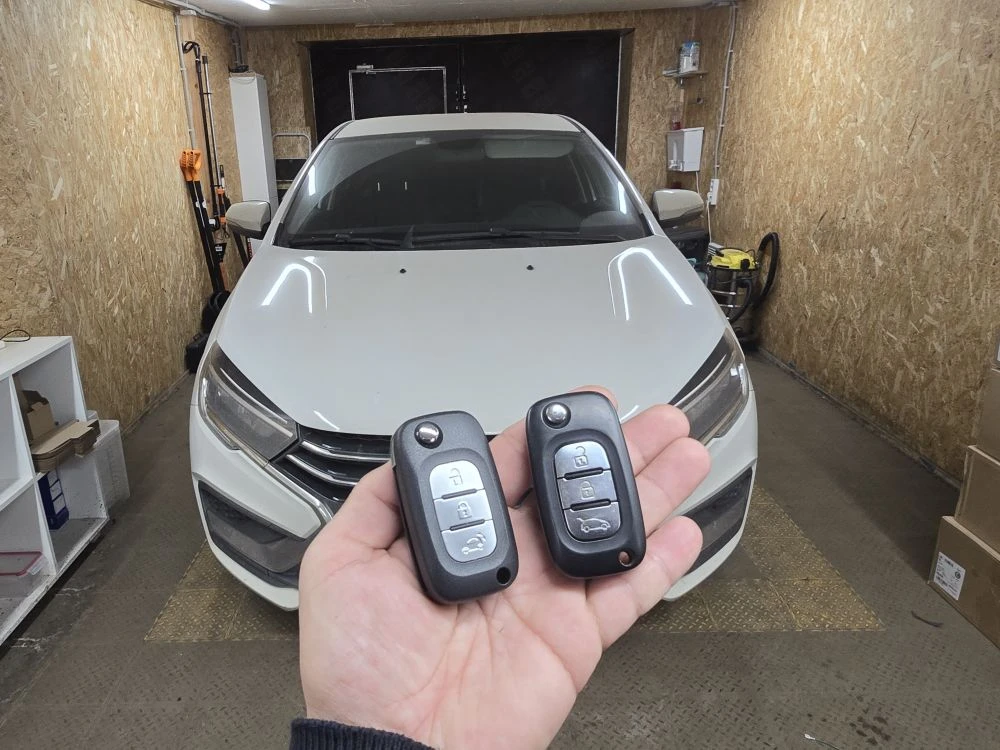 Новый ключ для Lada Vesta NG  Владелец потерял один ключ и приехал изготовить новый.   👉 Vk.com/vest