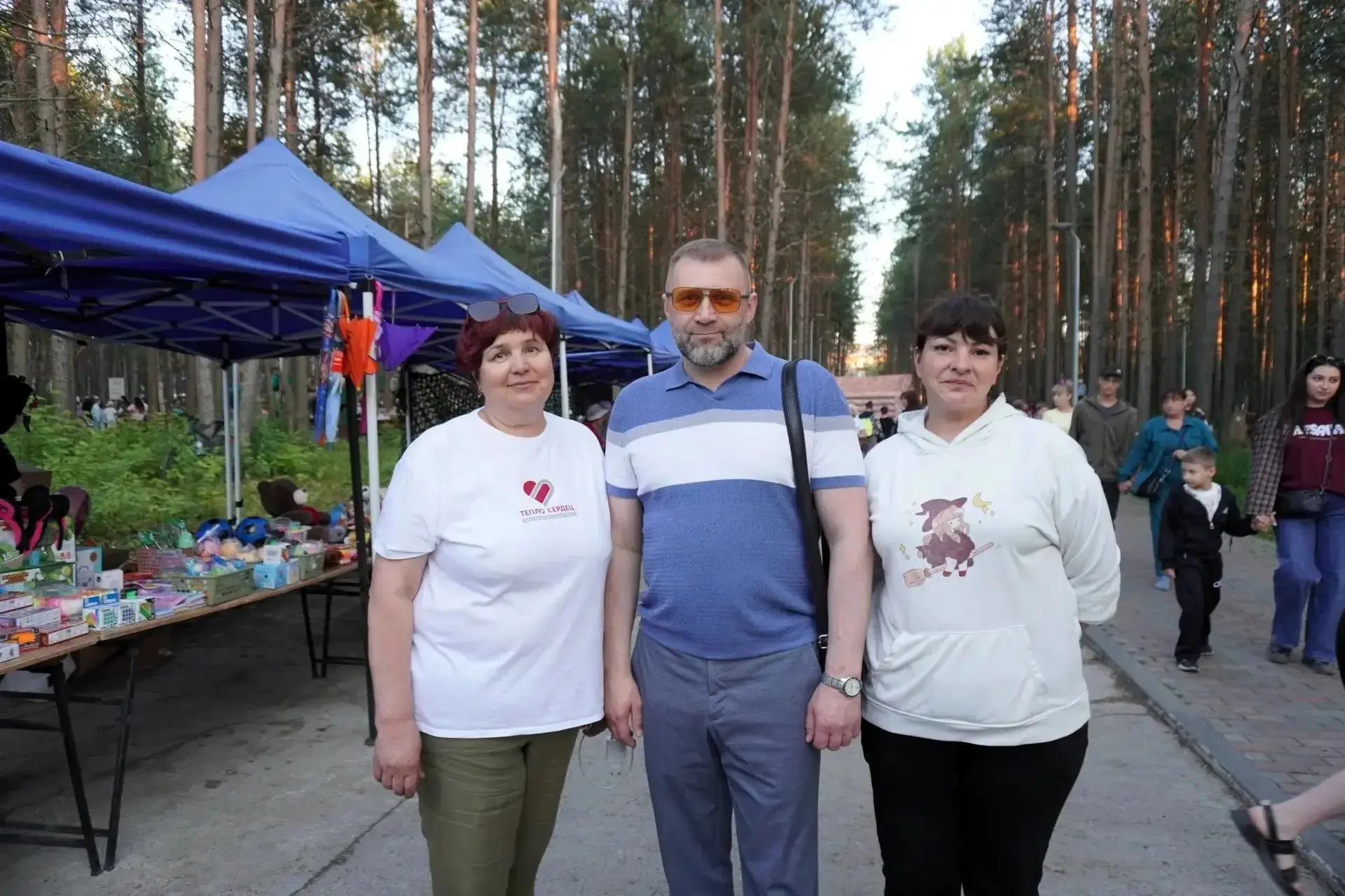 Сегодня посетил праздничное мероприятие в парке Геологов, посвященное Дню семьи, любви ...