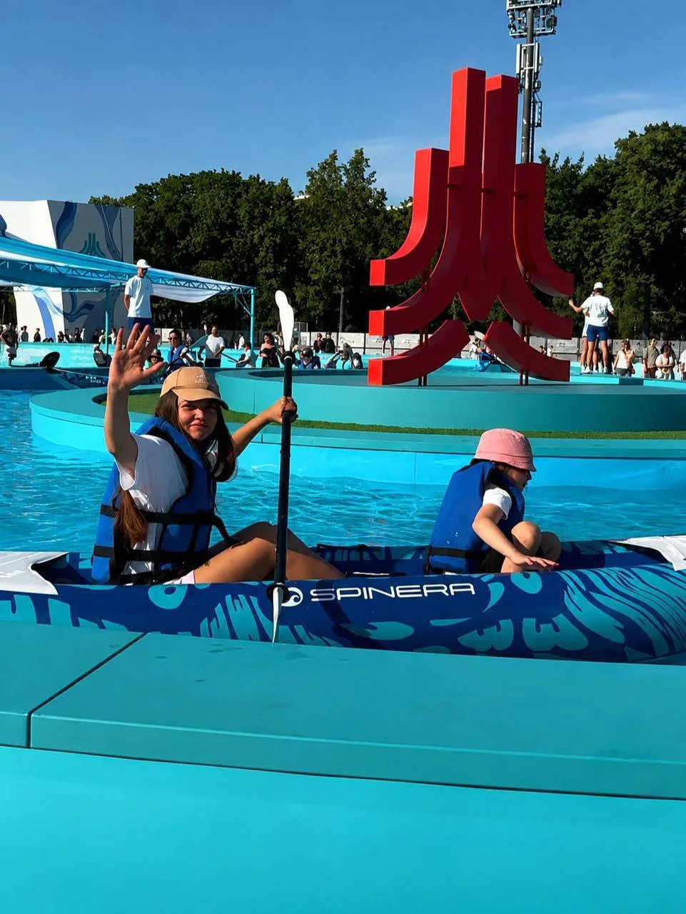 🏄 ♂  Успеваем бесплатно прокатиться на сапах и каяках