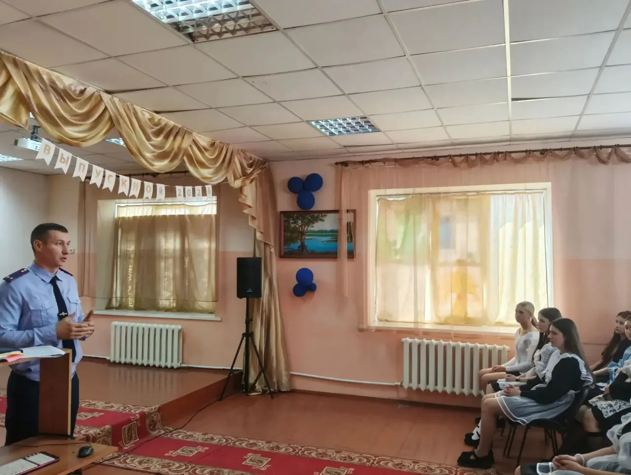 2.09 в МБОУ СОШ №12 в рамках комплекса мер по предупреждению правонарушений состоялась ...