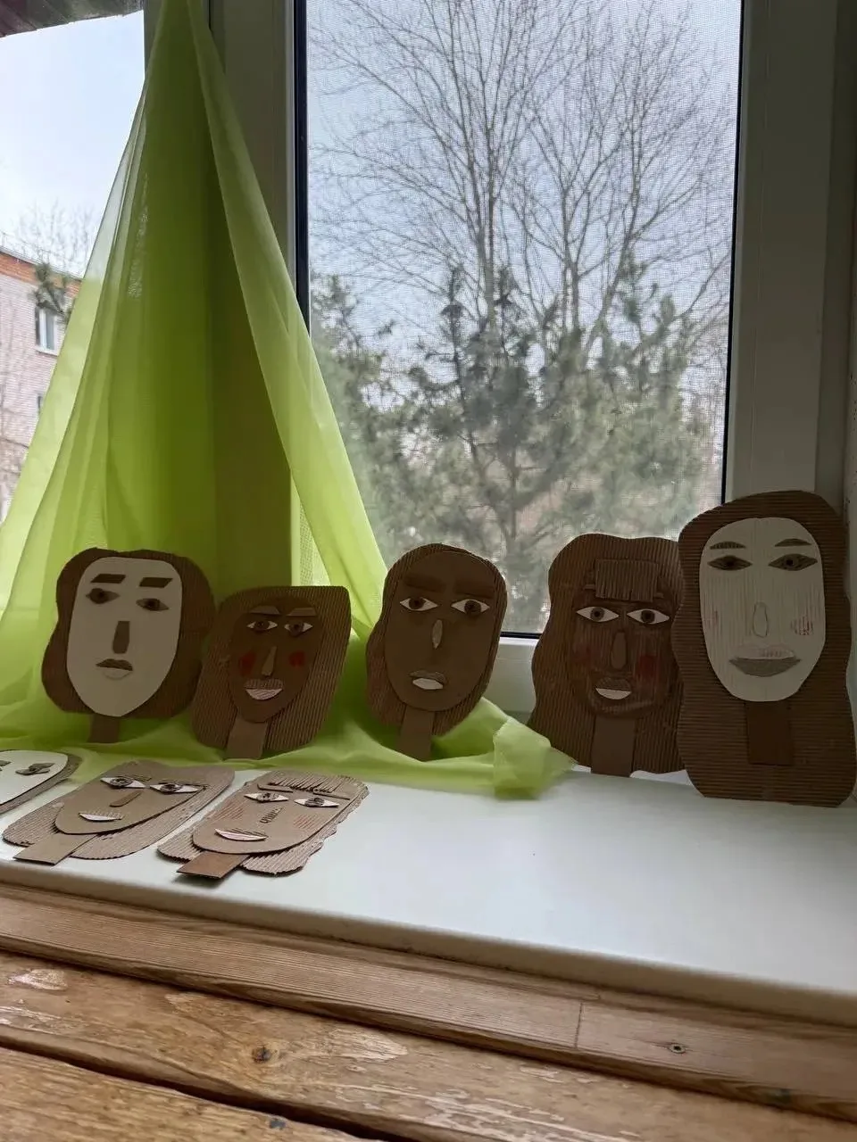 В подготовительной к школе группе "Пчелки" состоялся необычный мастер–класс по изготовлению объемной