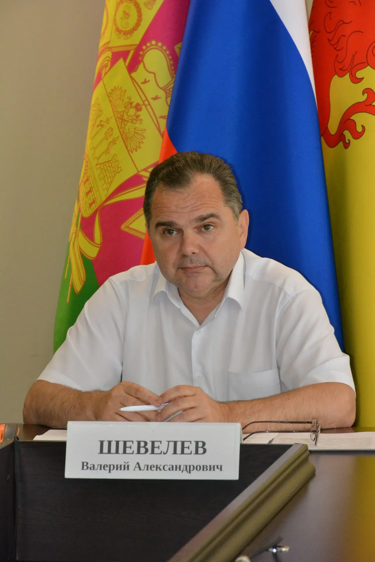 🗓️ Сегодня заместитель главы Валерий Шевелев принял участие в заседании Комиссии по делам несоверше