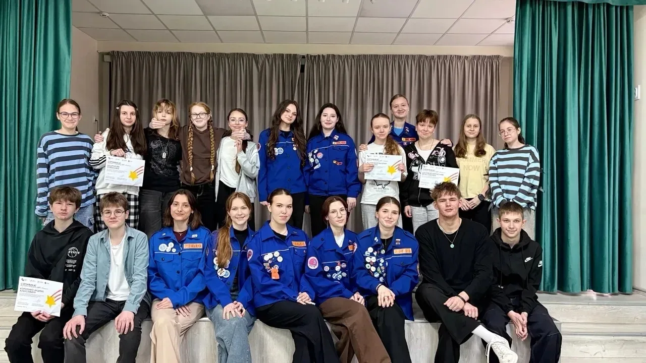 |ПЕРВАЯ ВЕРШИНА ПОКОРЕНА! 🏔✨      Совсем недавно «маленькие вожатые» успешно сдали свой первый в жиз