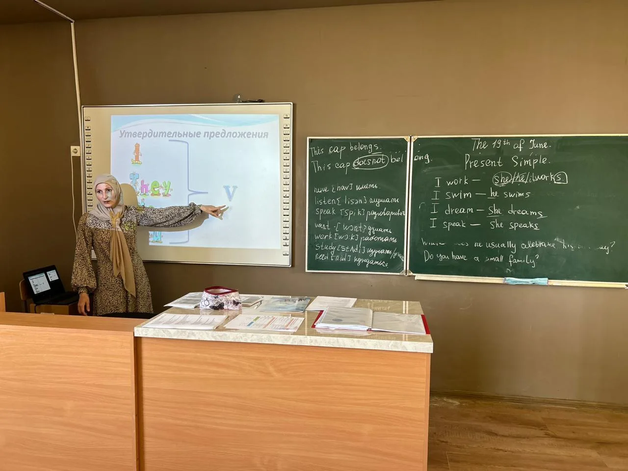 Летняя смена в Центре одарённых детей продолжается, и вместе с ней — увлекательные занятия по англий