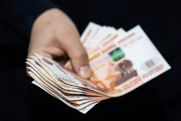 В Саратове 37-летнего местного жителя приговорили к семи месяцам исправительных работ з...