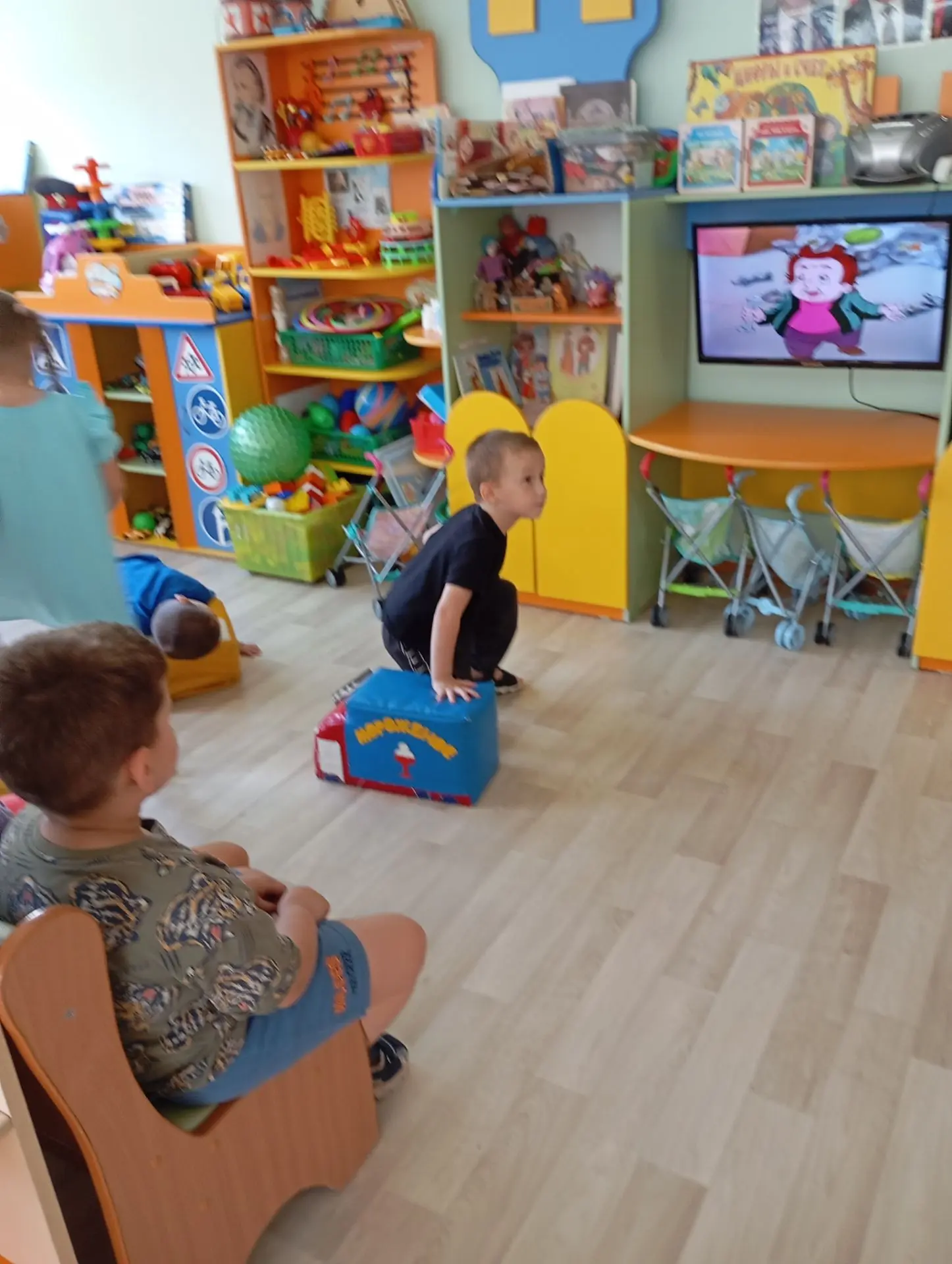 После сна и полдник а можно по- домашнему расслабиться