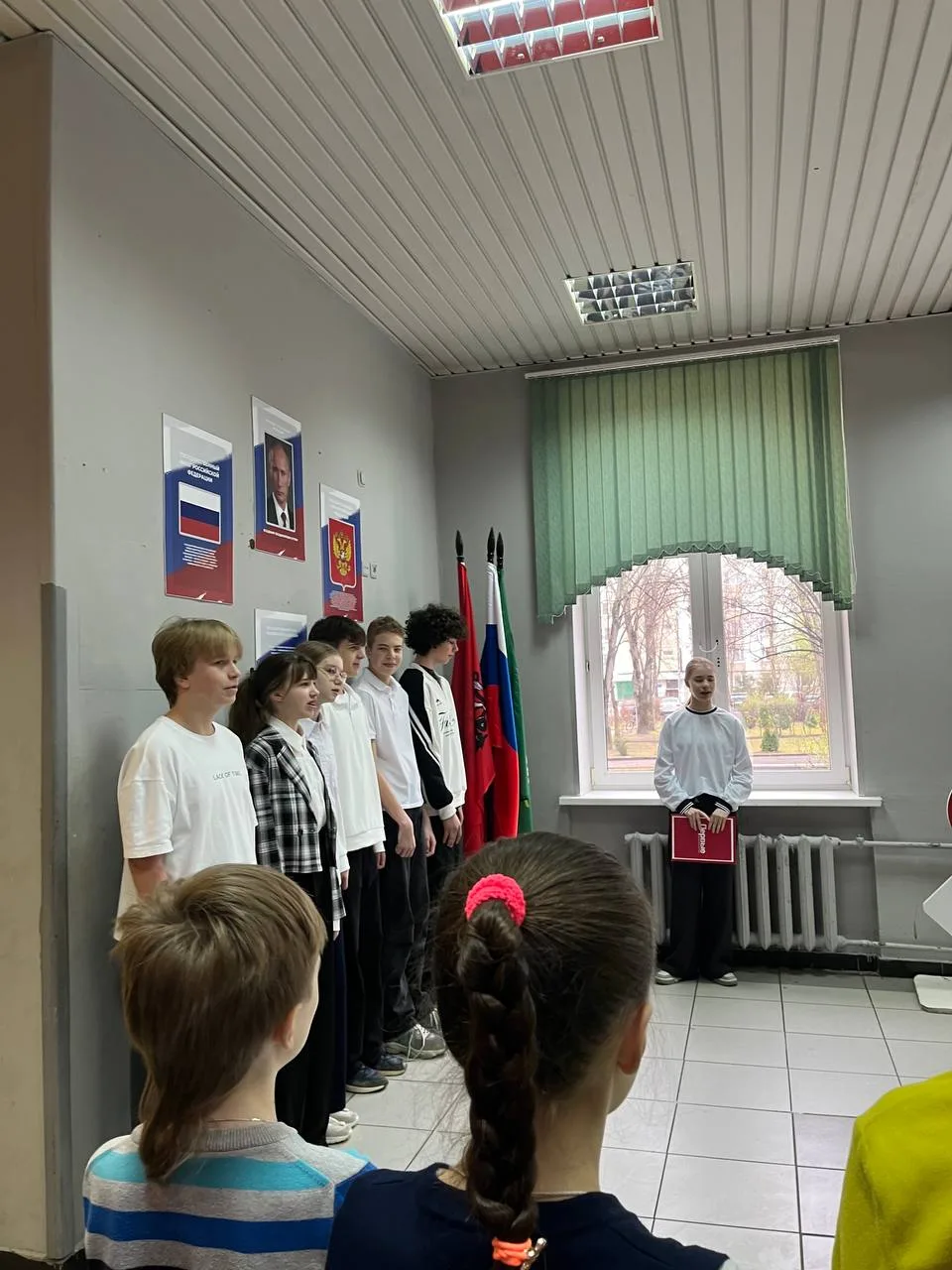 🌍 Маленькая батарейка — большой вклад в будущее!  ♻️ Сегодня утром в каждом корпусе наших ребят ждал