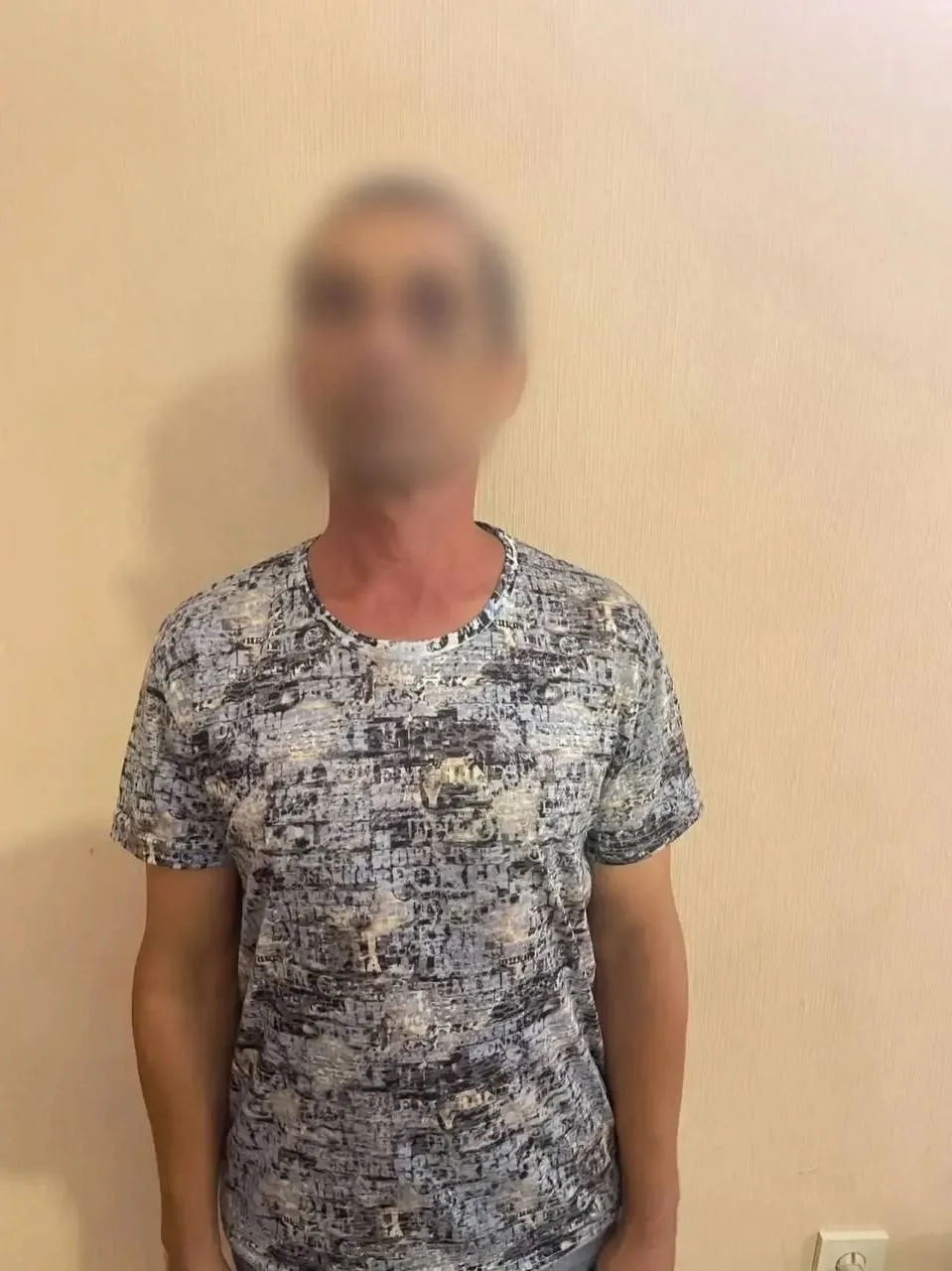 В Евпатории полиция по горячим следам задержала мужчину, укравшего 19 тыс. руб. с чужой карты

Потер