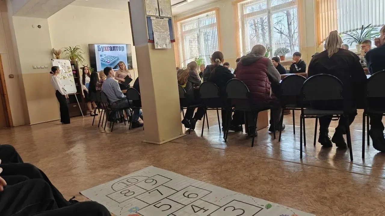 12 марта учащиеся 9 класса отправились в ГБПОУ КО "Губернаторский аграрный колледж" на ежегодный ден