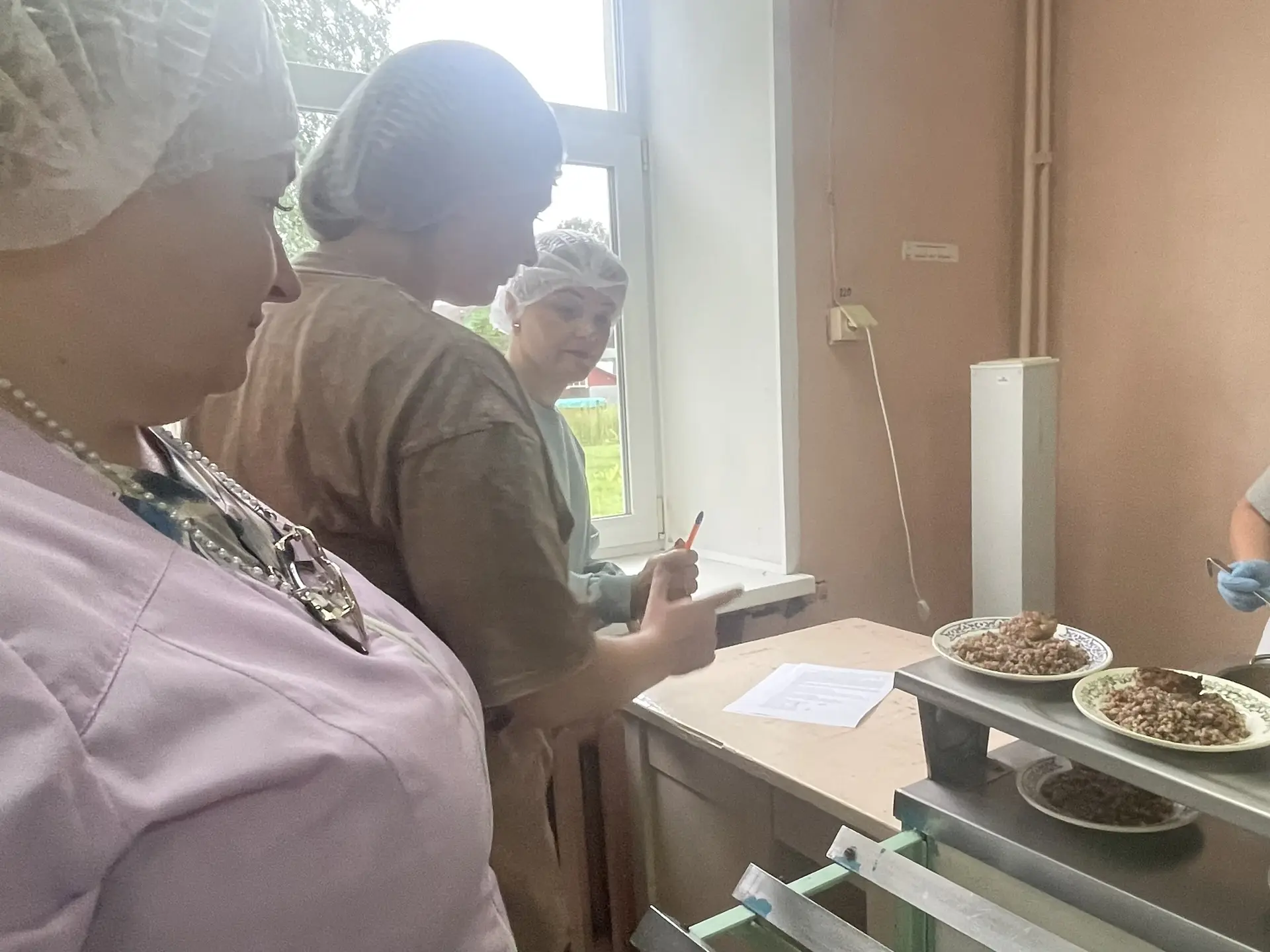 🌞ЛДП «Солнышко». Третья смена🌞
🍲 Комиссия по контролю за питанием.

🎯23 июля представители родит