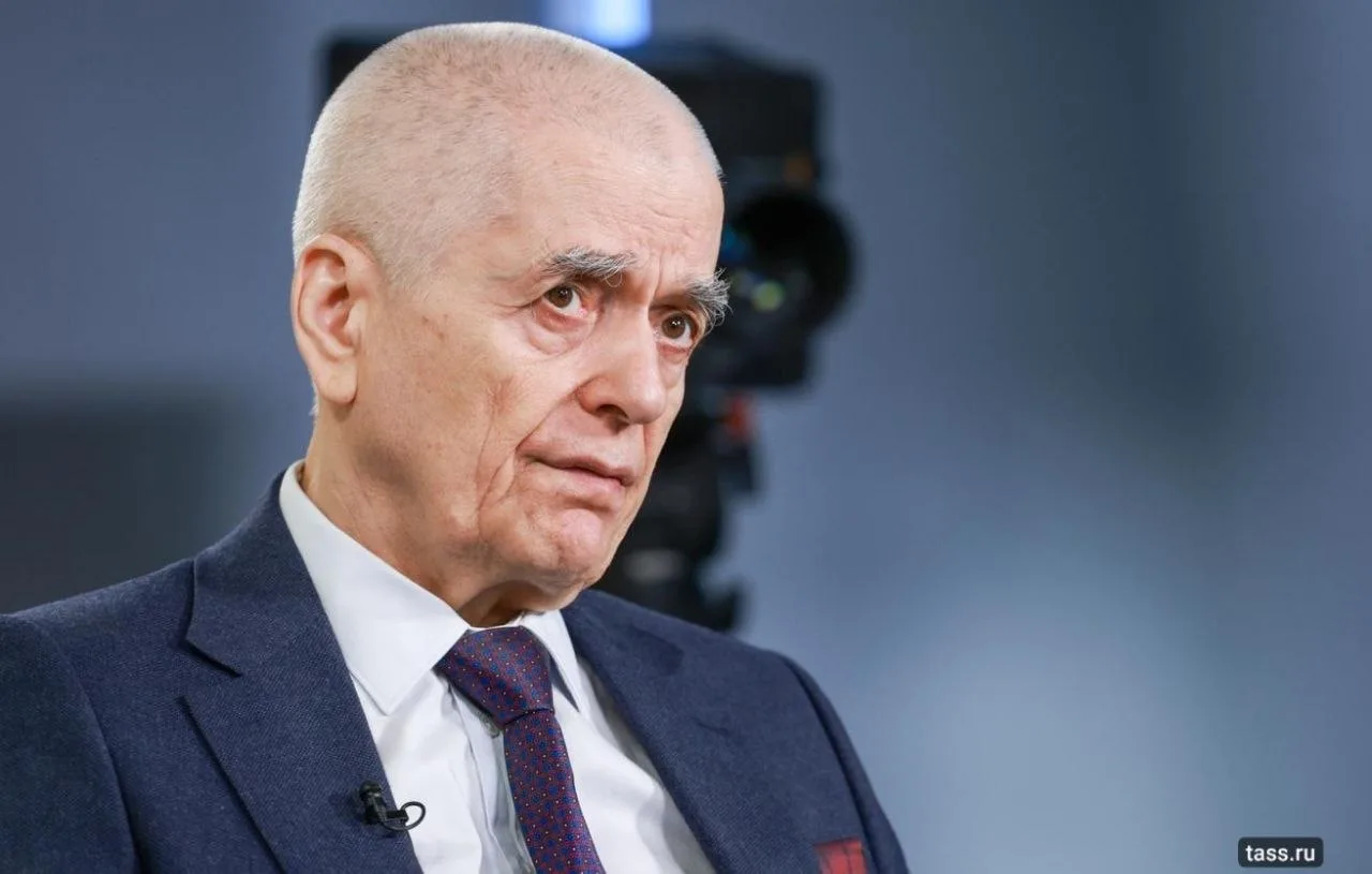 Женщины могут рожать до 60 лет, а мужчины — становиться отцами до 90.