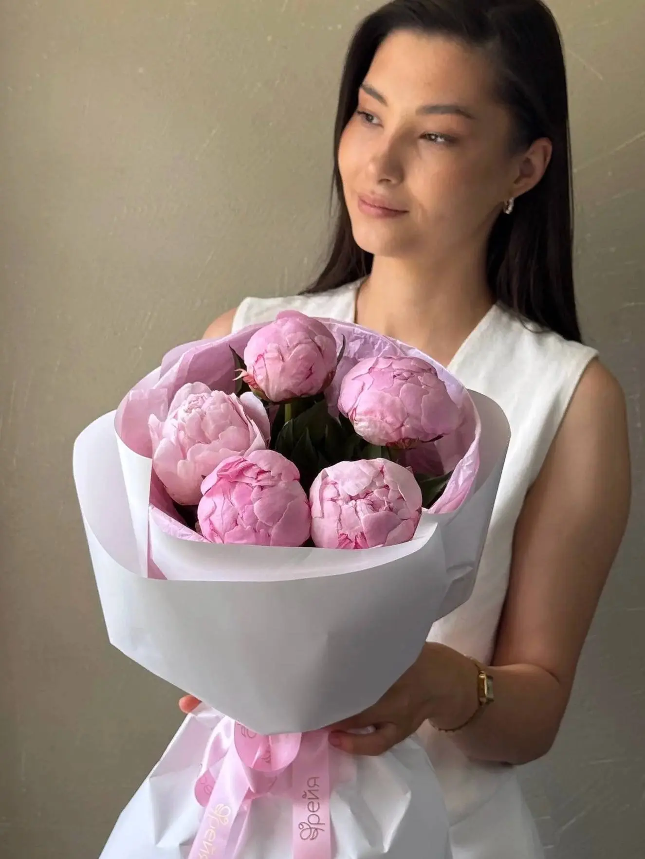ПИОООOНЫ от 390 😍💗

— самое время собрать себе ту самую пышную, нежную охапку, о которой вы так да