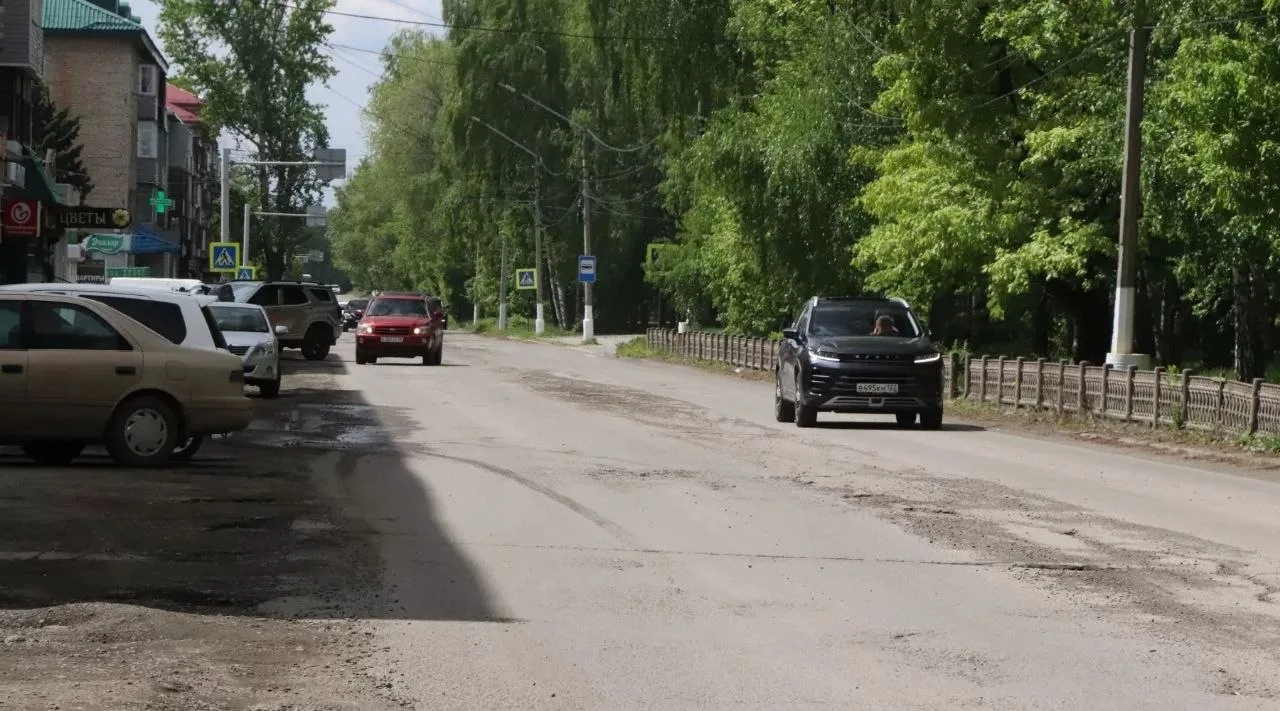 На 3 месяца в Бийске закроют сквозное движение на участке ул. Красноармейской

Сквозное движение авт