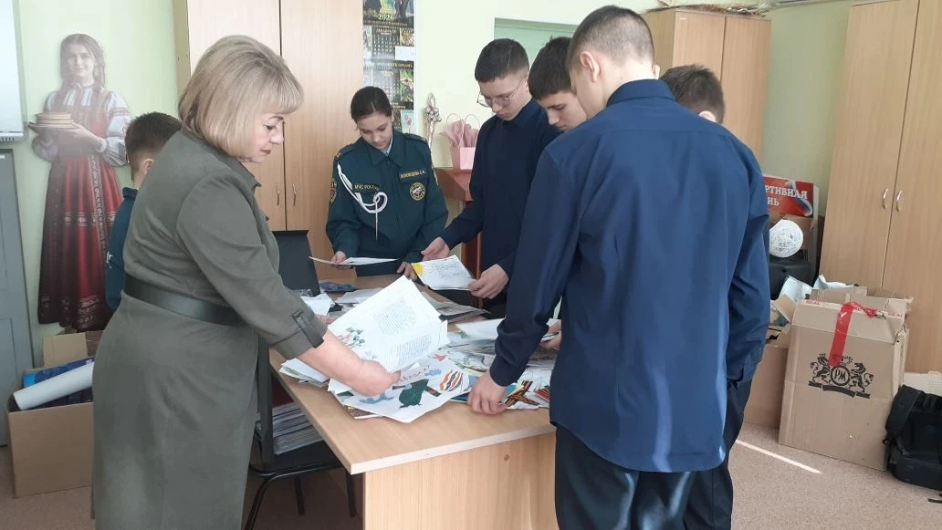 С 13 февраля в образовательном комплексе проходил сбор гуманитарной помощи участникам СВО и акции "О