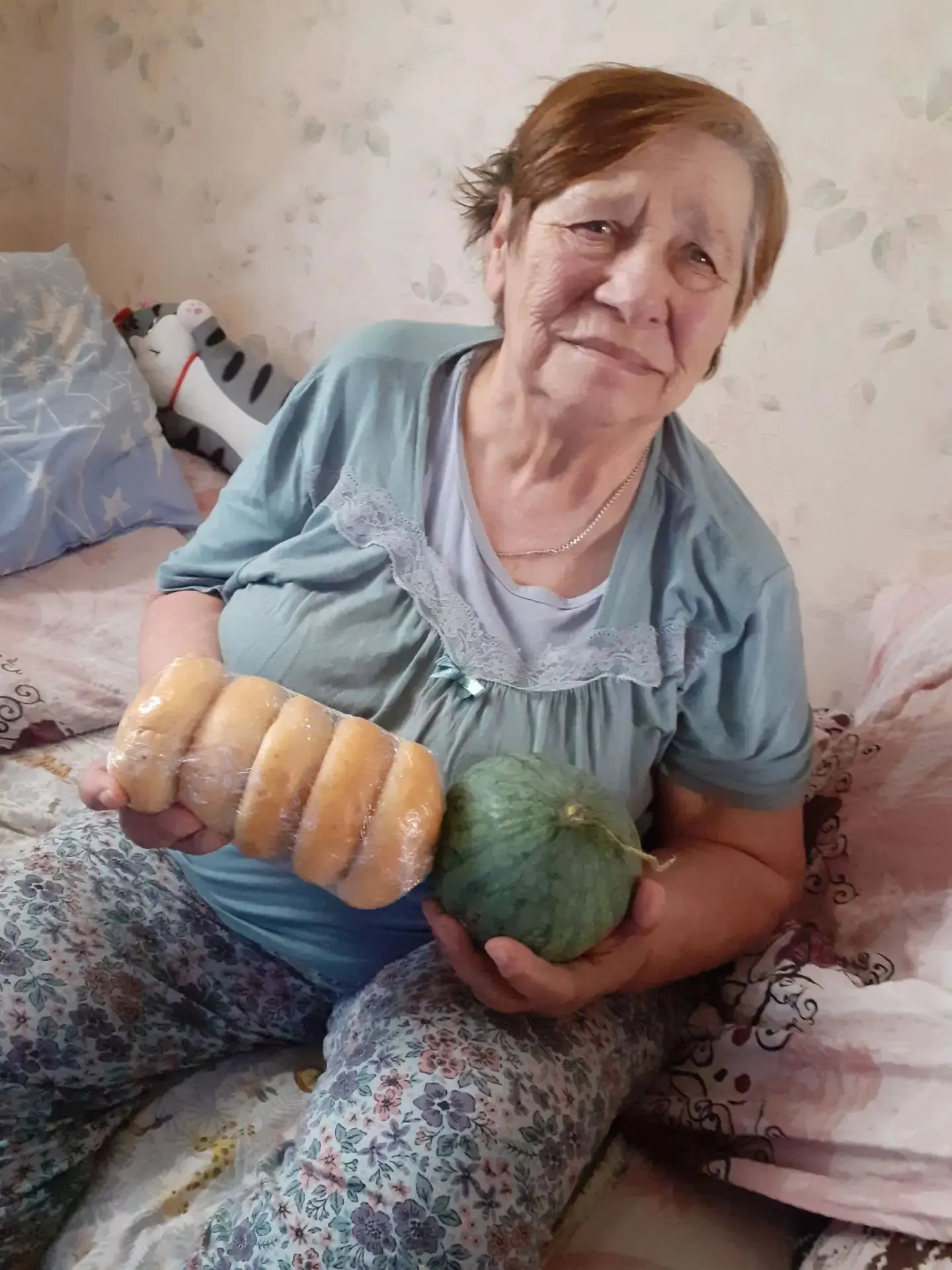 Каждый день сестры милосердия в Новоахтырке наполнен тихим, но таким важным трудом.Вот ...