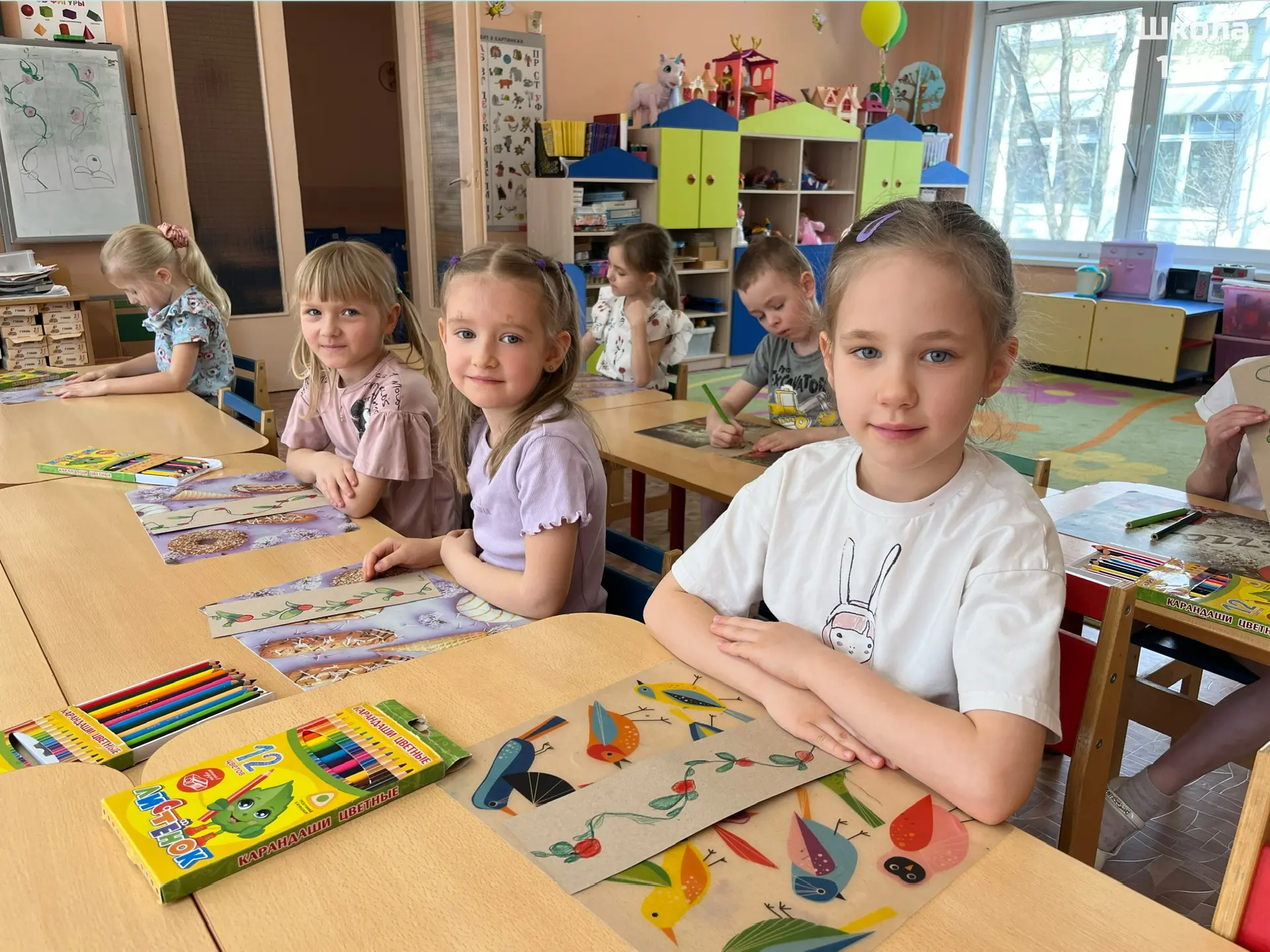 🎨 Творческие занятия в дошкольных группах  В наших дошкольных группах каждый день наполнен творчеств