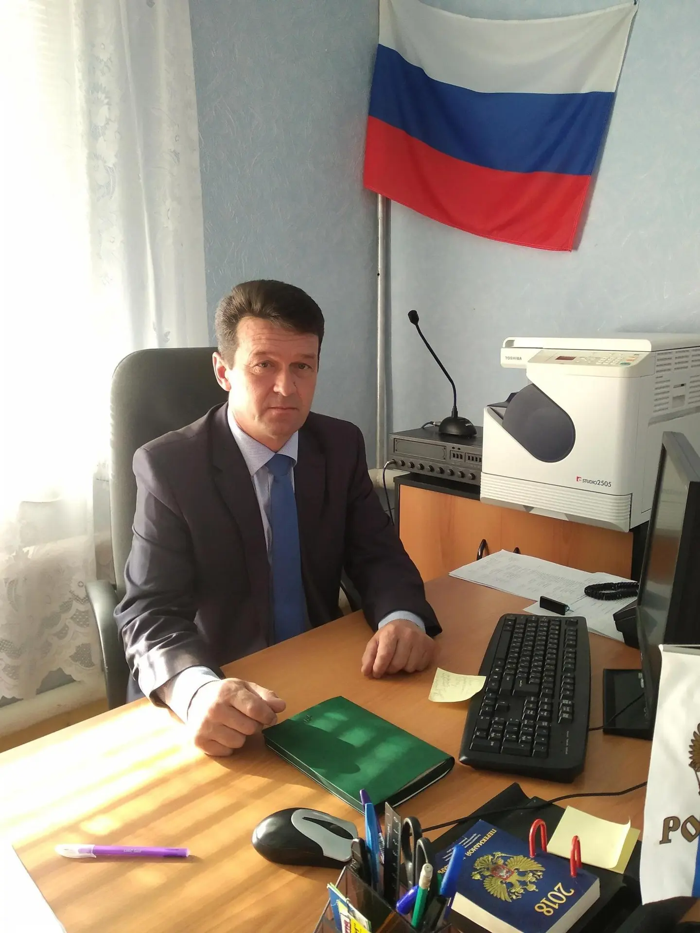 🥳Сегодня свой День рождения празднует глава Богдановского сельсовета Петров Радий Федо...